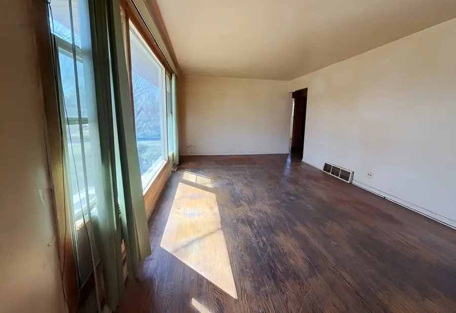 249 Eddy Street, Chicago Heights, IL 60411 - #2