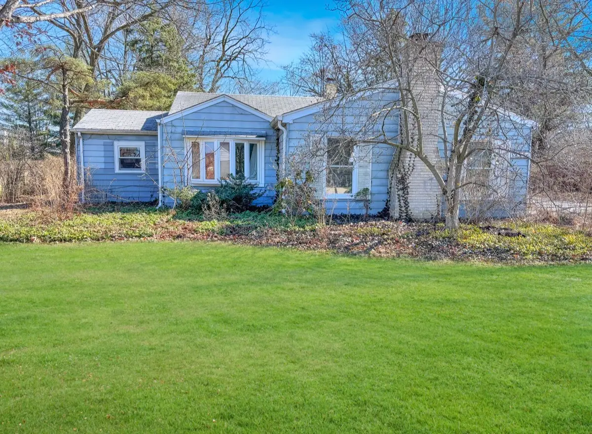 5625 S Peck Avenue, Countryside, IL 60525 - #1