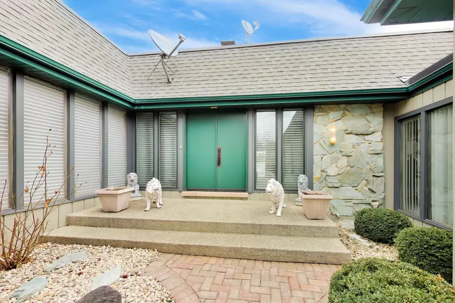 1309 Montgomery Drive, Deerfield, IL 60015 - #2