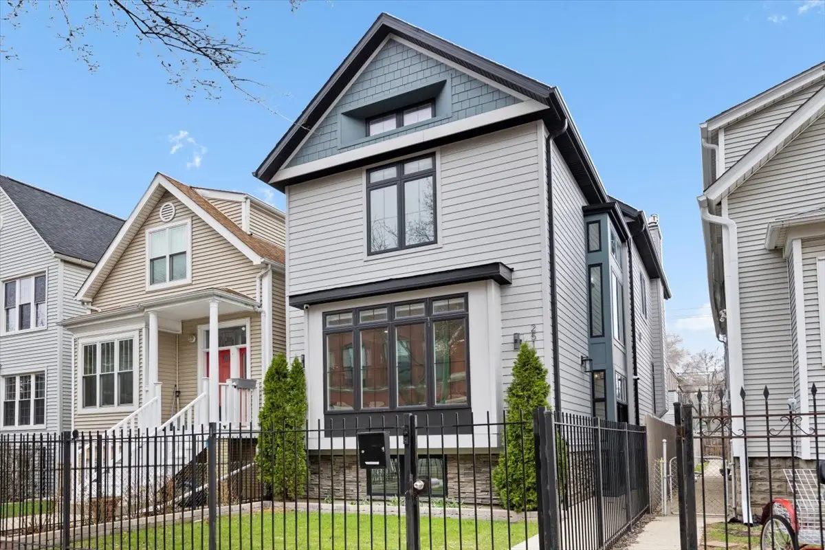 2514 W Moffat Street, Chicago, IL 60647 - #1