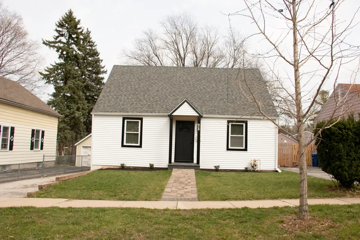 22 N 12th Street, Saint Charles, IL 60174 - #1