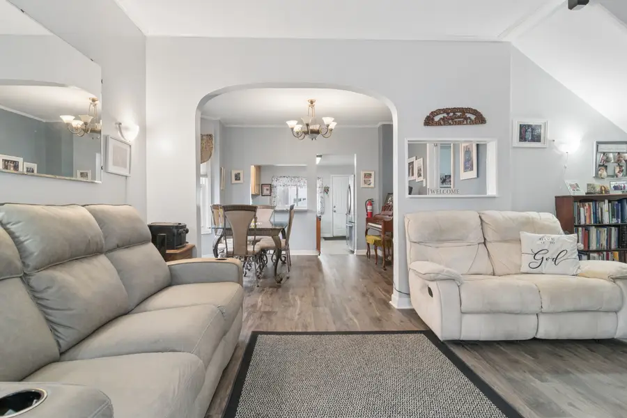 2448-50 N Central Park Avenue, Chicago, IL 60647 - #3