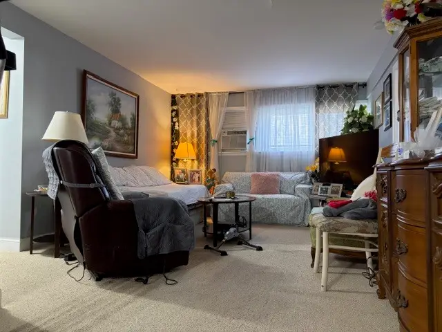 8053 W Churchill Avenue, Niles, IL 60714 - #3