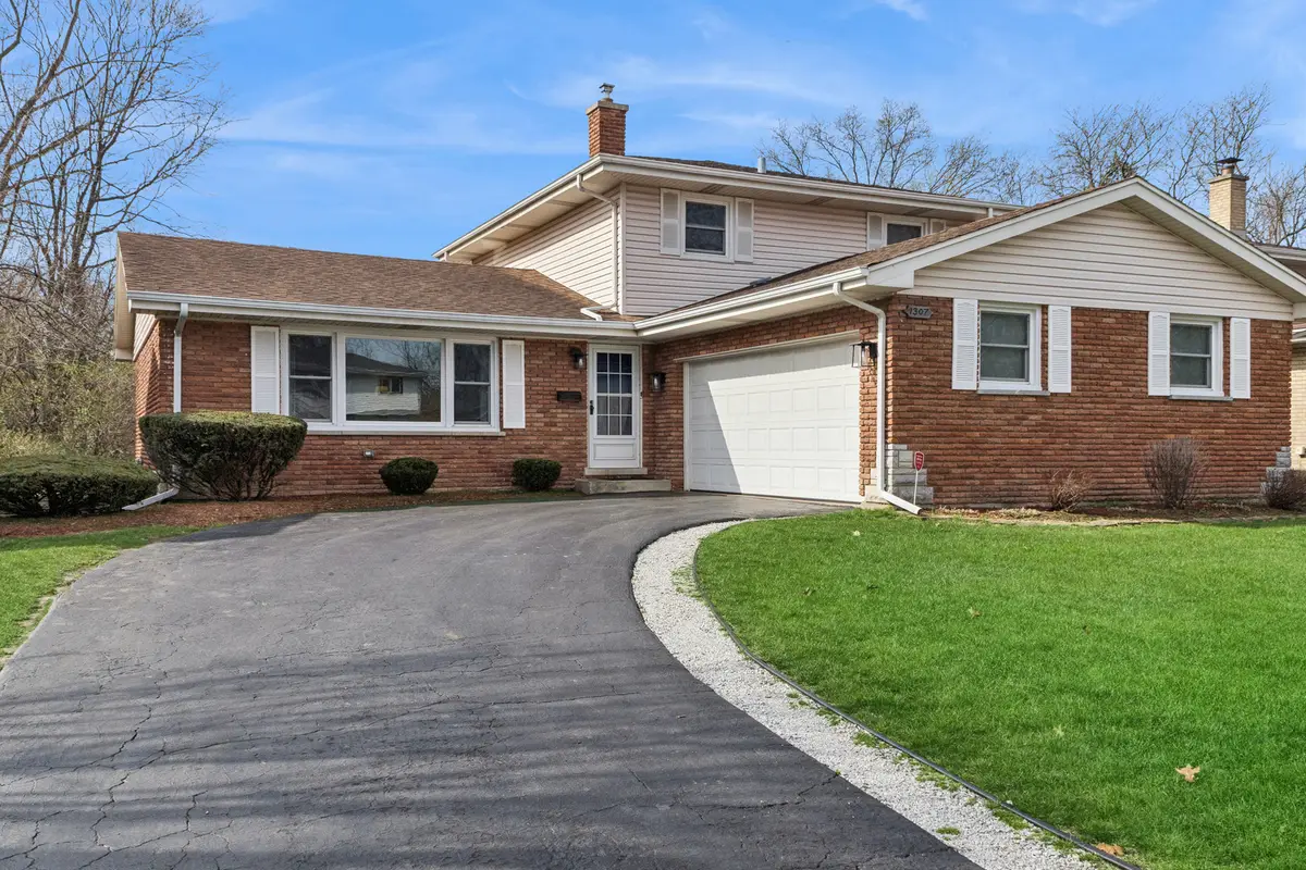 1307 Thomas Street, Homewood, IL 60430 - #1