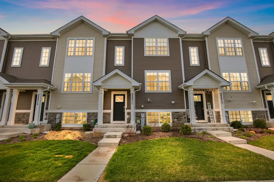 2221 Sassafras Way #C, Wonder Lake, IL 60097 - #2