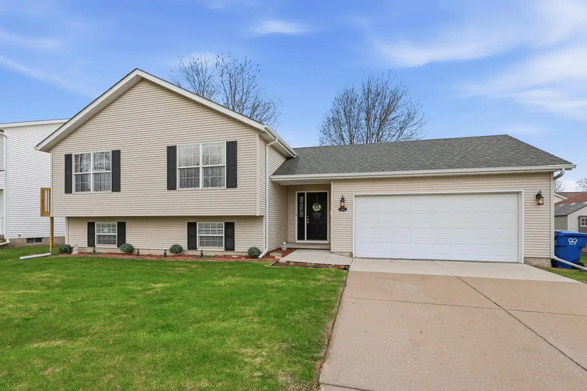 6508 Wilkes Street, Davenport, IA 52806 - #1