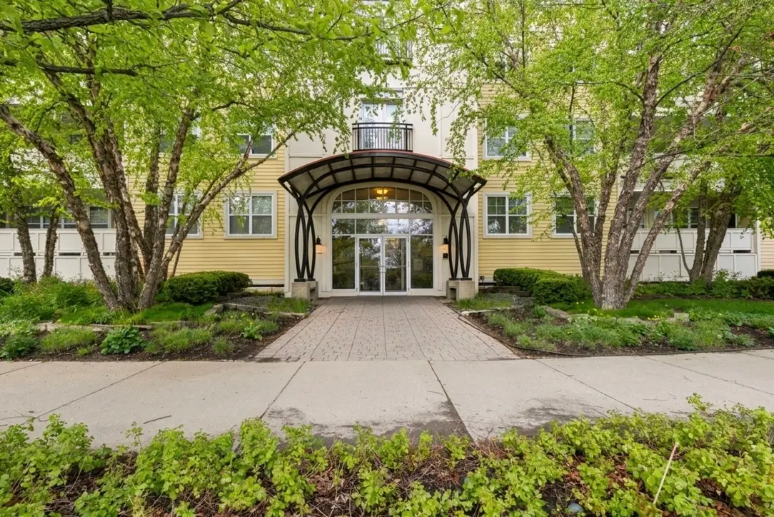 977 Harris Road #25, Grayslake, IL 60030 - #1