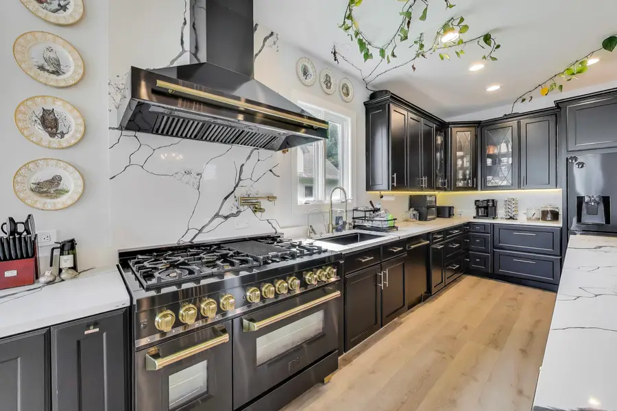 6431 N Paulina Street, Chicago, IL 60626 - #2