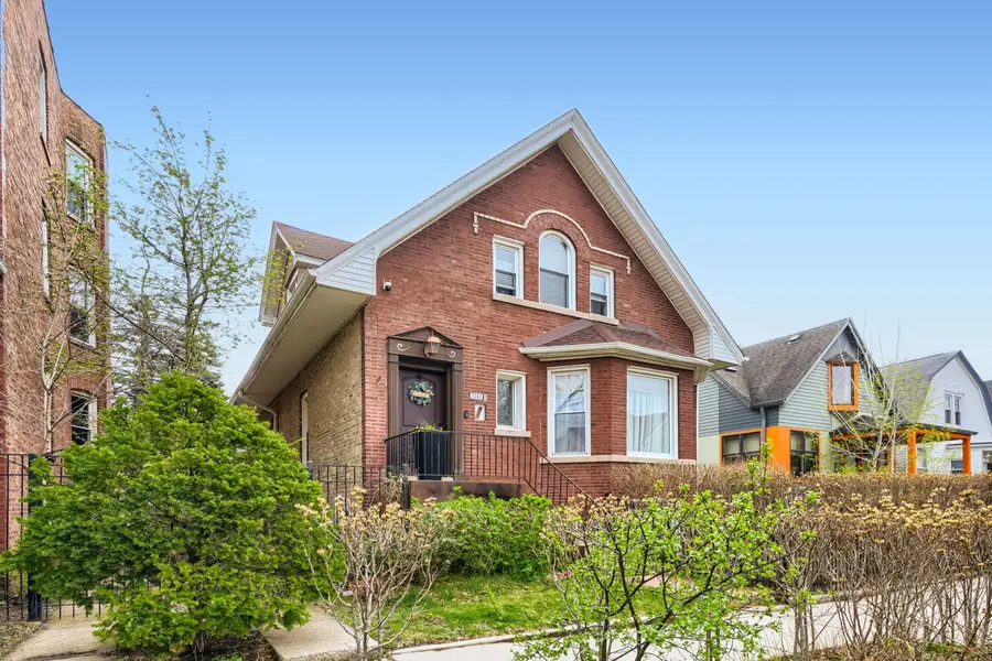 2231 N Lawndale Avenue, Chicago, IL 60647 - #3