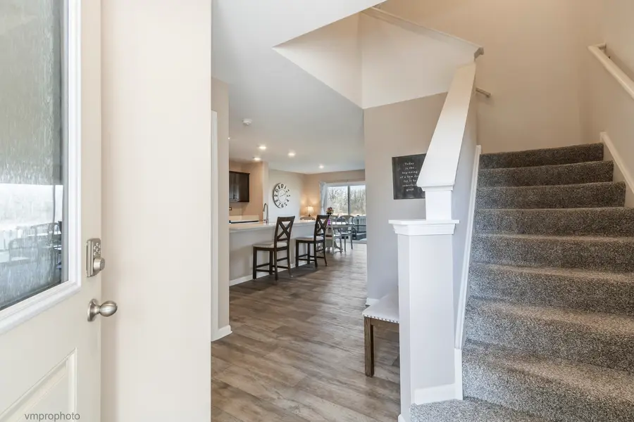 724 Wellington Lane, Cary, IL 60013 - #2