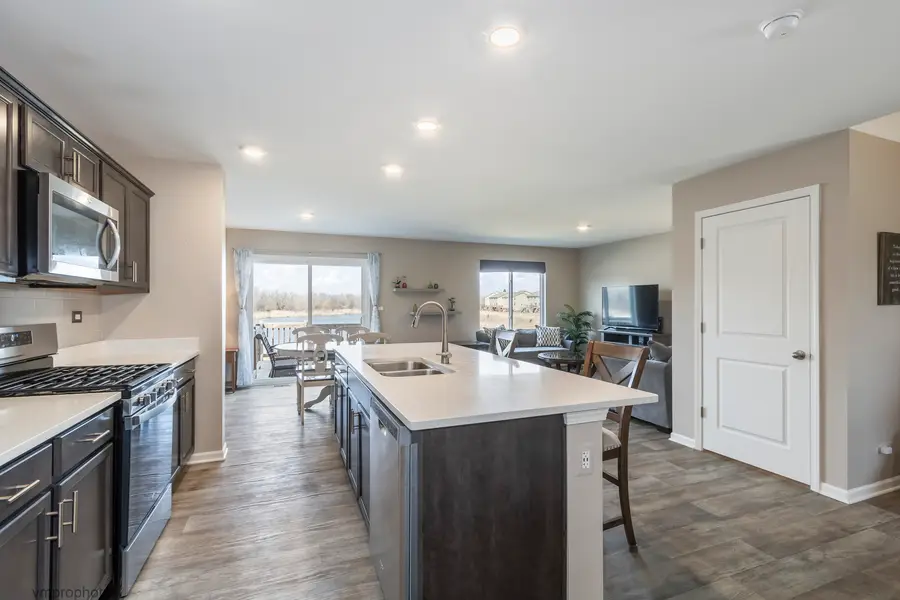 724 Wellington Lane, Cary, IL 60013 - #3