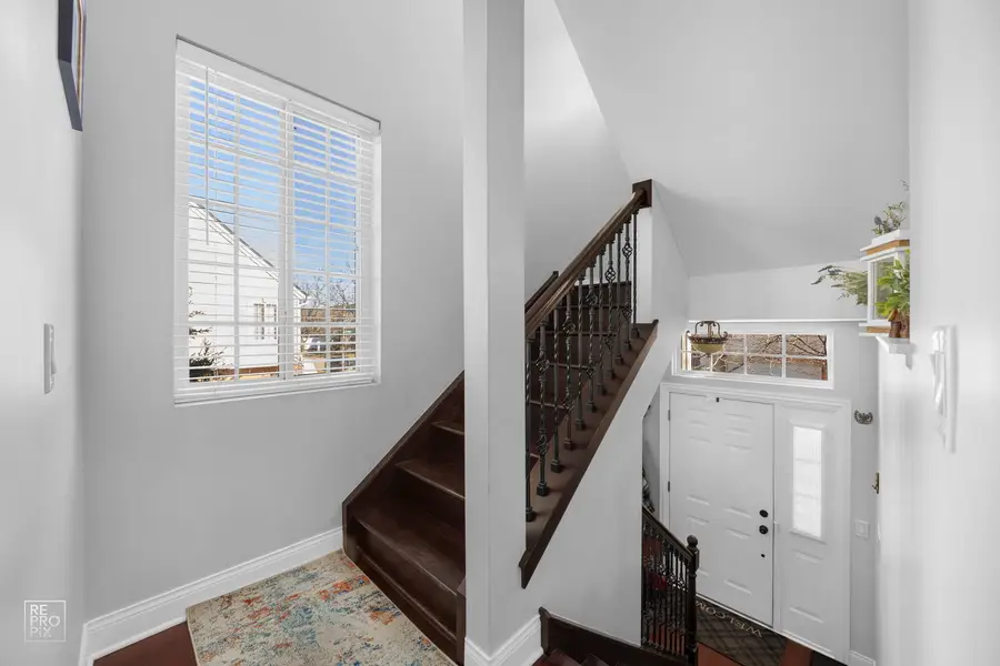 7504 Claridge Drive #E, Bridgeview, IL 60455 - #3