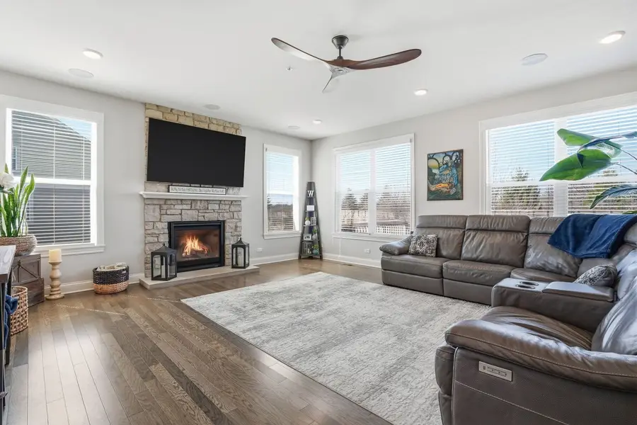 24324 N Blue Aster Lane, Lake Barrington, IL 60010 - #3