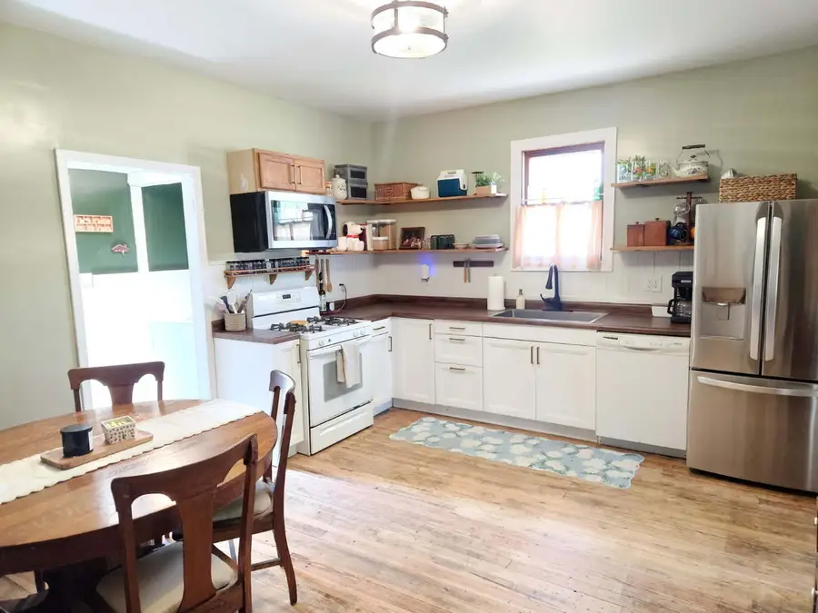 701 S 20th Street, Murphysboro, IL 62966 - #2