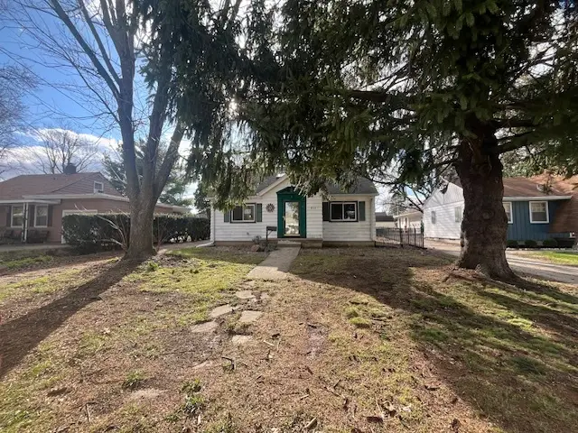 511 S Russell Street, Champaign, IL 61821 - #1