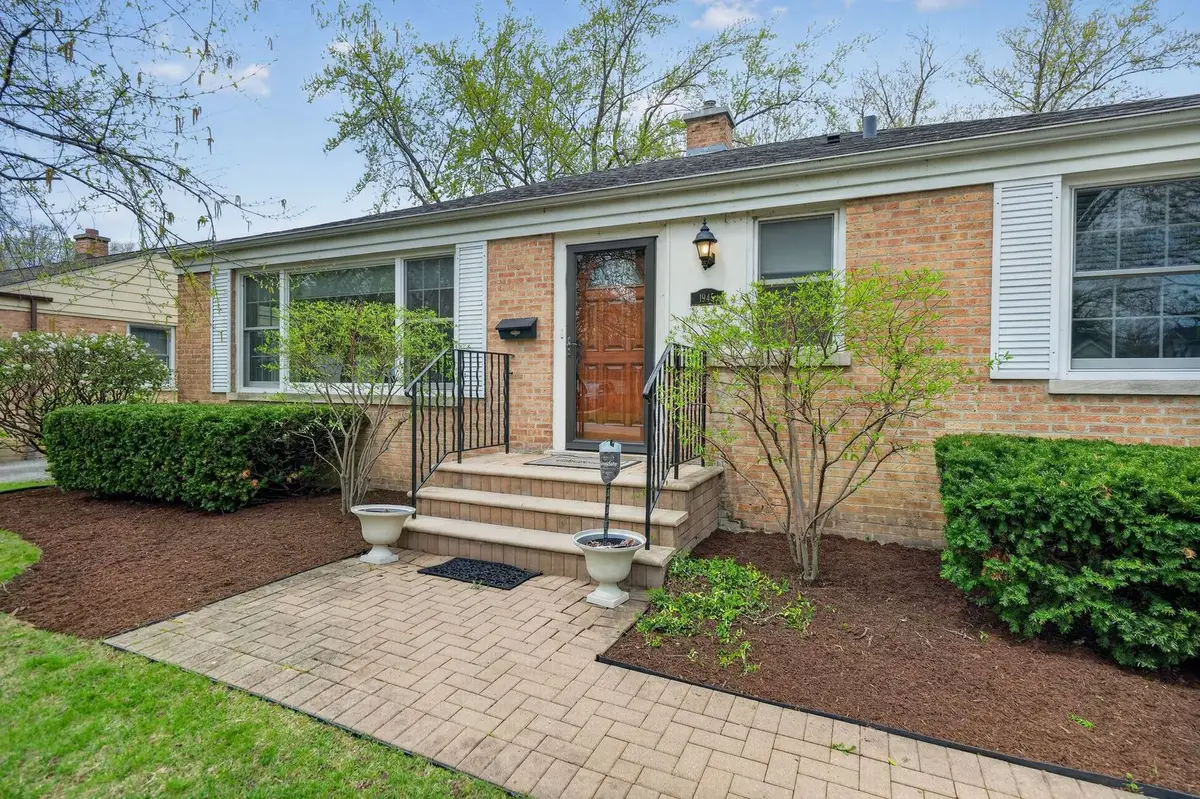 1945 Bosworth Lane, Northfield, IL 60093 - #1