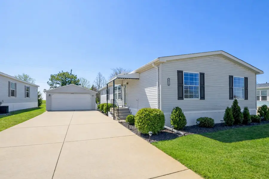 10719 W Butterfield Drive, Frankfort, IL 60423 - #3