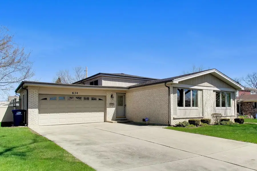 634 W Millers Road, Des Plaines, IL 60016 - #2