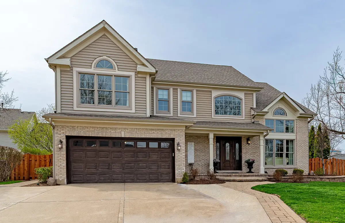 900 Christa Court, Elk Grove Village, IL 60007 - #1