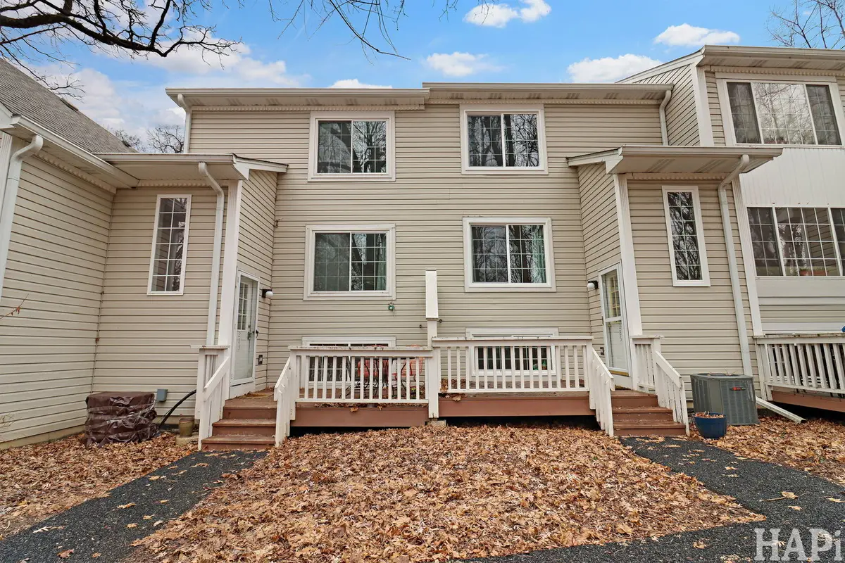 283 W Whispering Oaks Lane, Round Lake, IL 60073 - #1