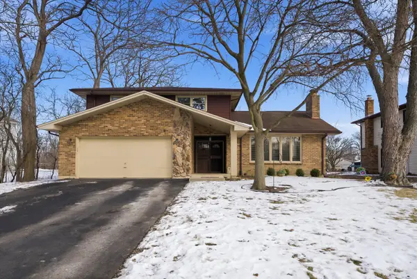 5721 Vial Parkway, La Grange Highlands, IL 60525