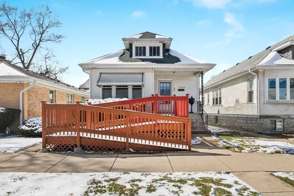 2904 N Nordica Avenue, Chicago, IL 60634