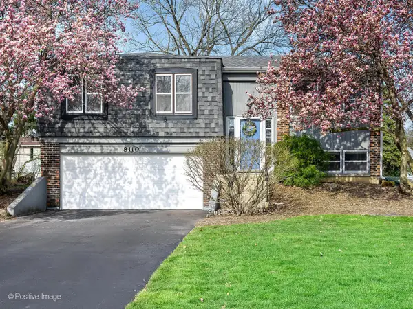 8110 Norwood Court, Woodridge, IL 60517