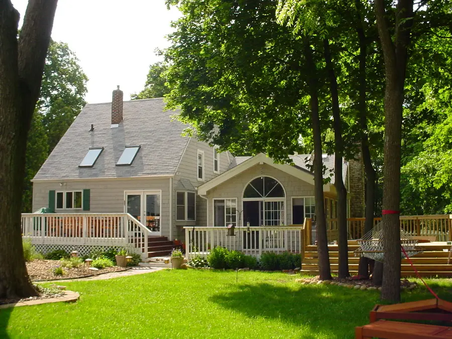 1326 S Batavia Avenue, Batavia, IL 60510 - #2