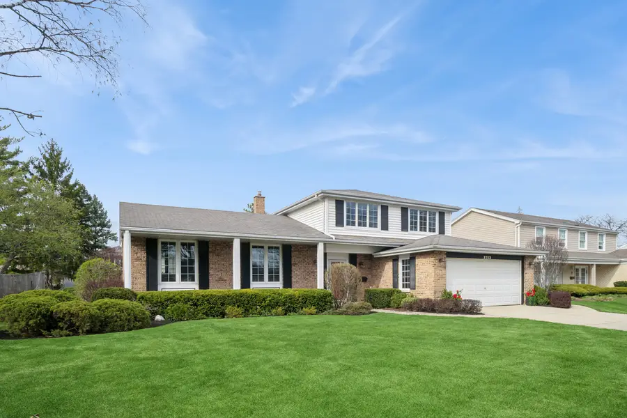 3712 Winnetka Road, Glenview, IL 60026 - #2