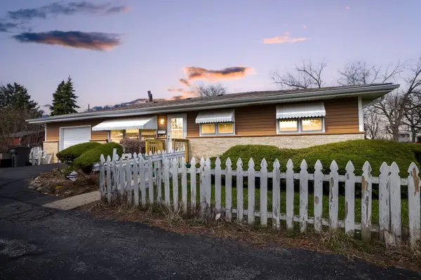 1714 Hebron Avenue, Zion, IL 60099