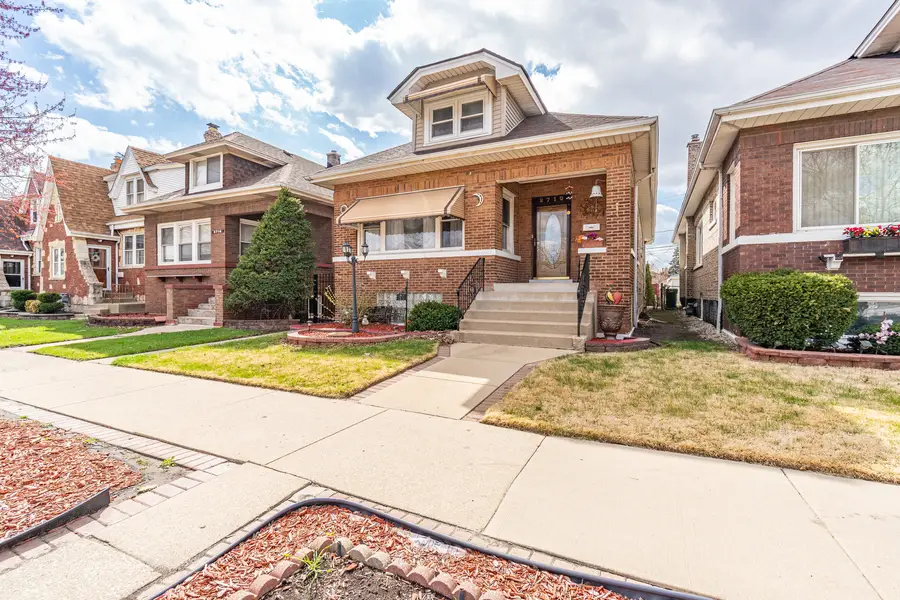 2710 Oak Park Avenue, Berwyn, IL 60402 - #2