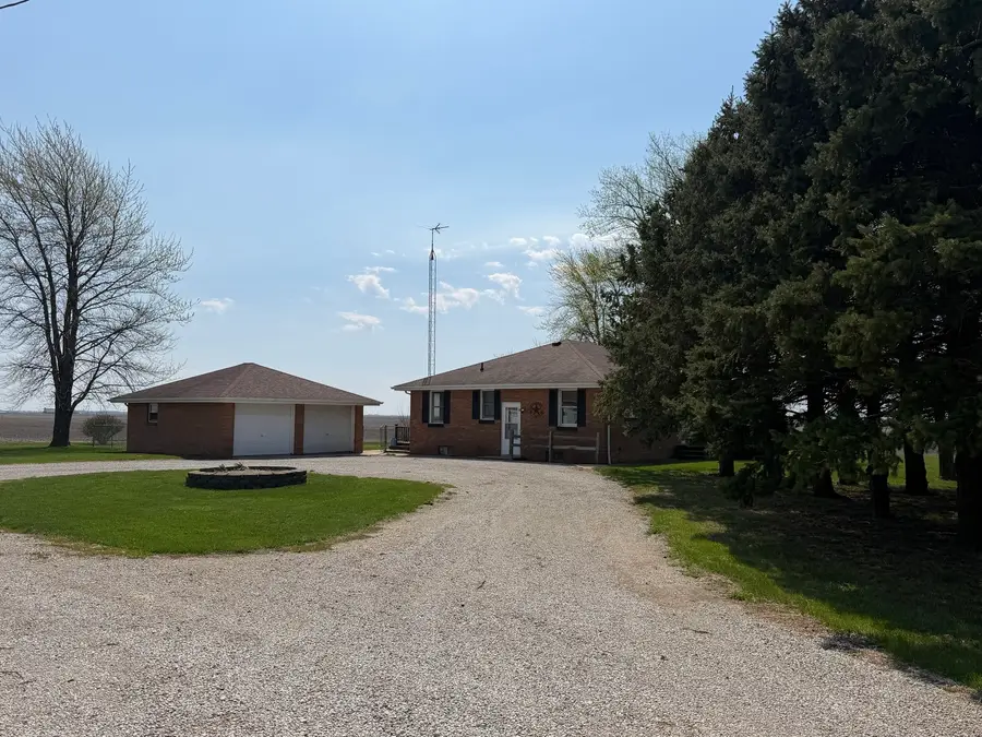 15266 Leroy Road, Farmer City, IL 61842 - #3