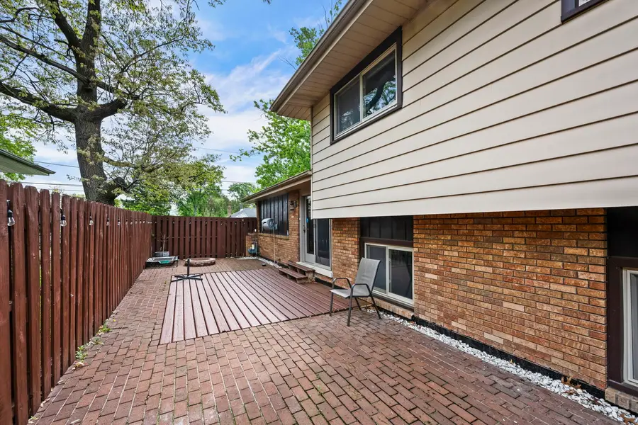 15040 Kenton Avenue, Midlothian, IL 60445 - #3