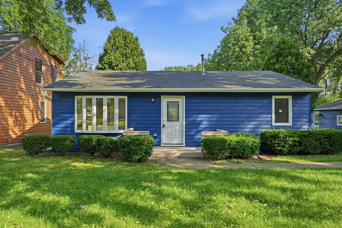 2804 Russett Road, McHenry, IL 60050 - #1