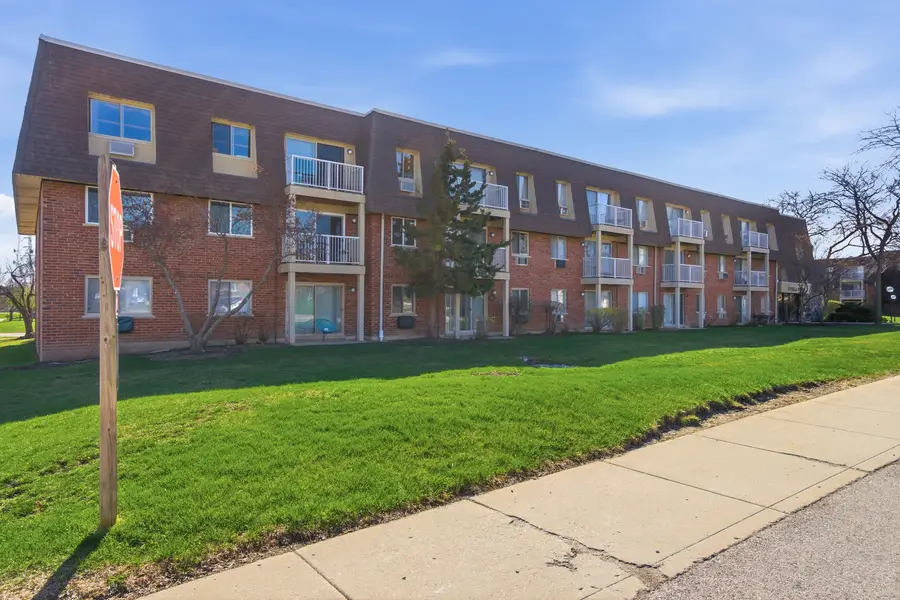 3 Villa Verde Drive #311, Buffalo Grove, IL 60089 - #2