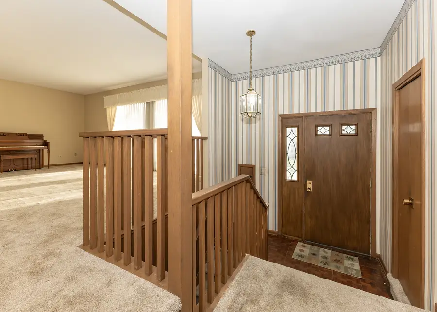 3409 52nd Street, Moline, IL 51265 - #3