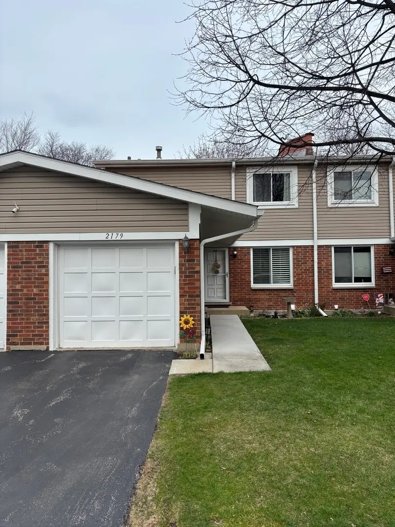 2179 N Queensburg Lane, Palatine, IL 60074 - #3