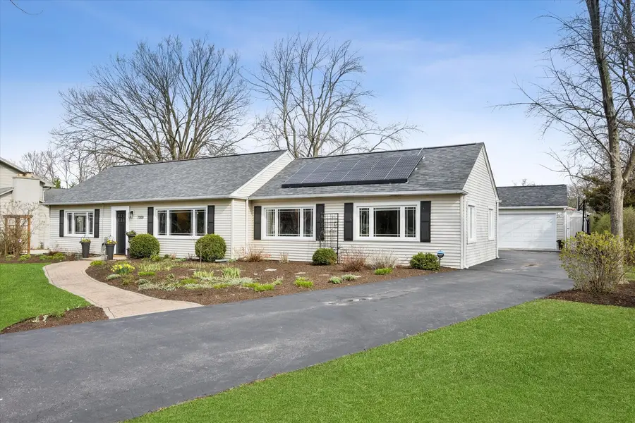 2000 W 55th Place, La Grange Highlands, IL 60525 - #2