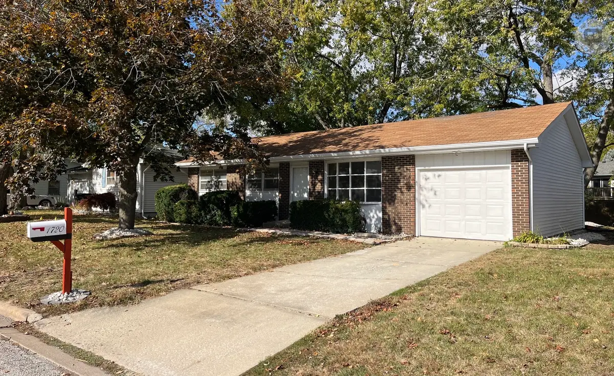 1720 Jacobssen Drive, Normal, IL 61761 - #1