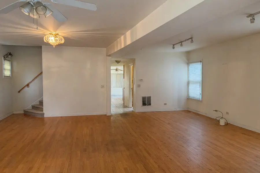 11224 S Stewart Avenue, Chicago, IL 60628 - #3