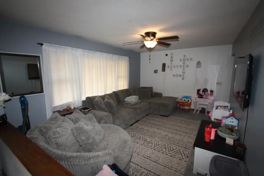 3937 Clark Court, Davenport, IA 52806 - #2