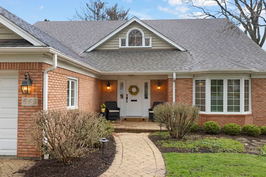 646 Highview Avenue, Glen Ellyn, IL 60137 - #2