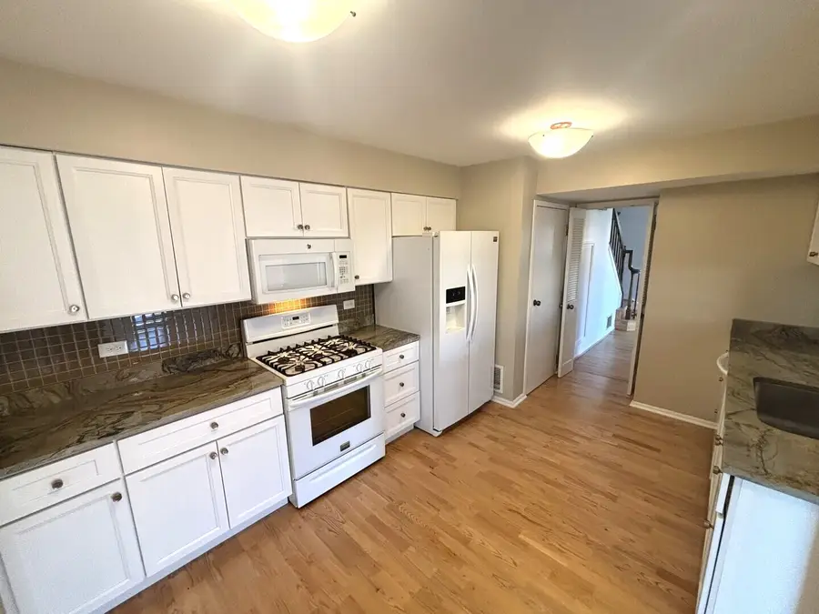 1414 Pebblecreek Drive, Glenview, IL 60025 - #3