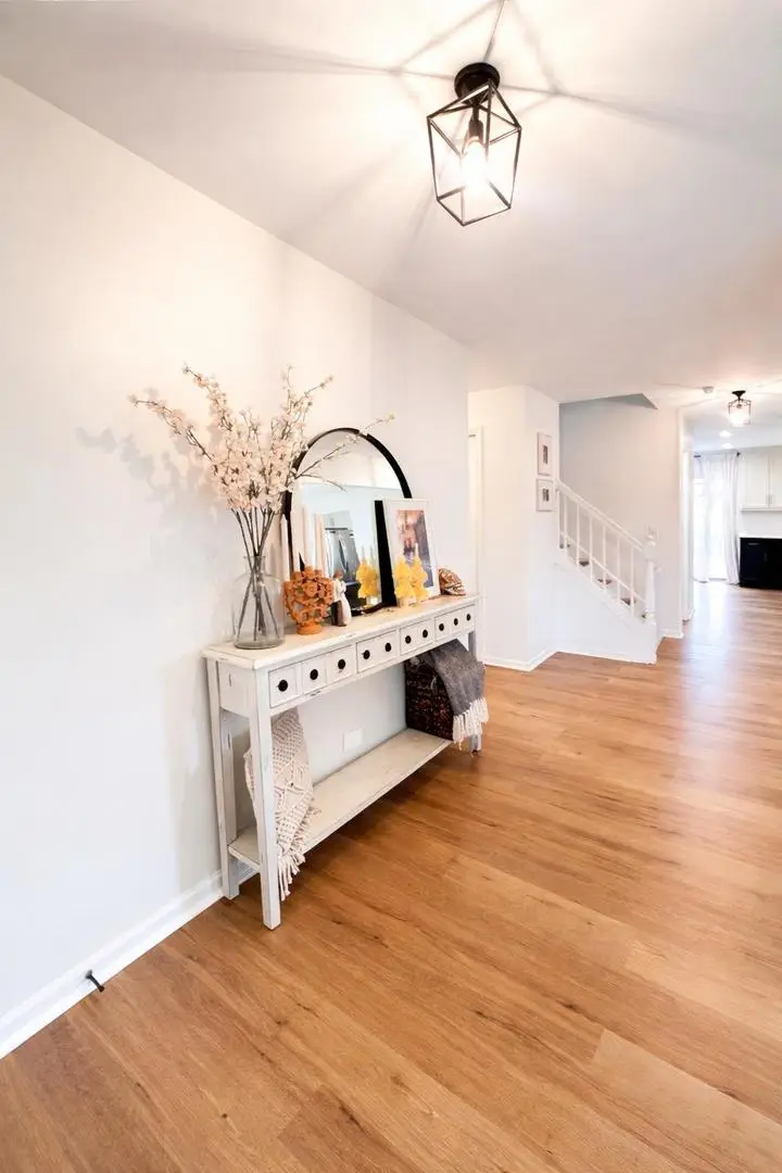 87 S Savannah Parkway, Round Lake, IL 60073 - #2