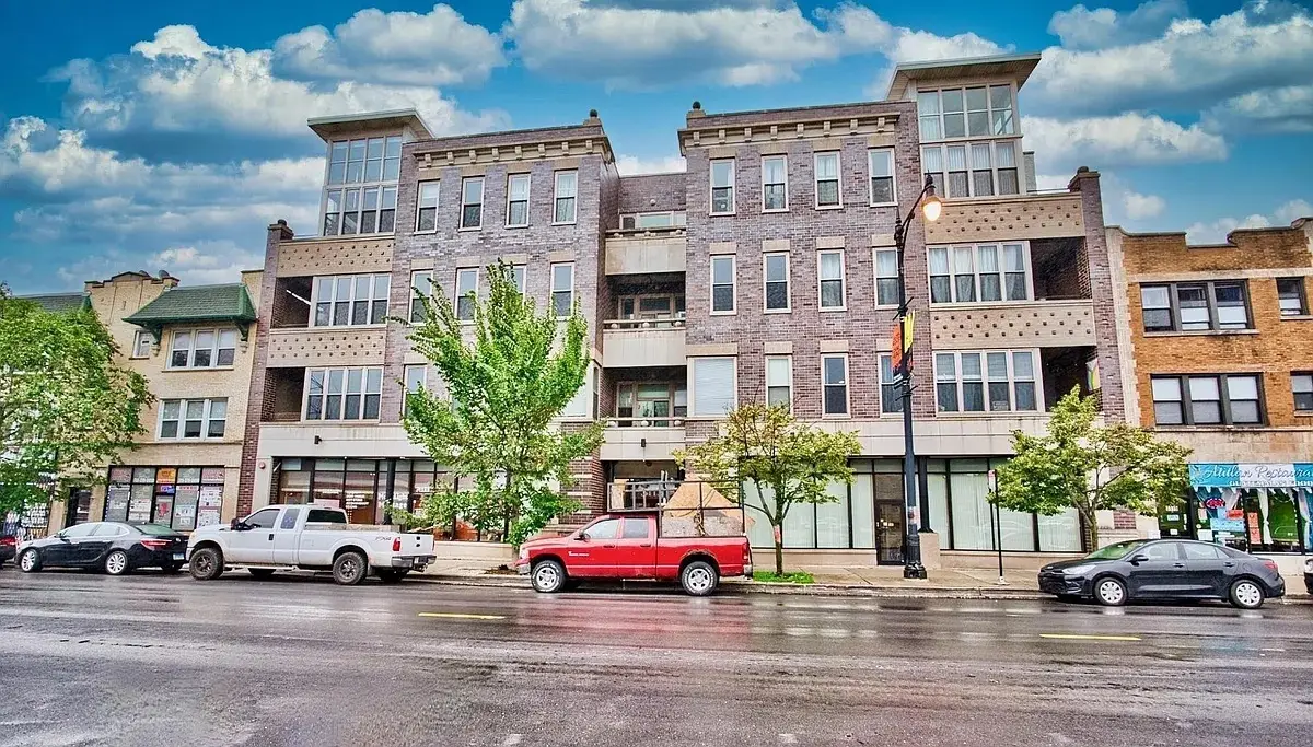 3113 W Lawrence Avenue #A302, Chicago, IL 60625 - #1