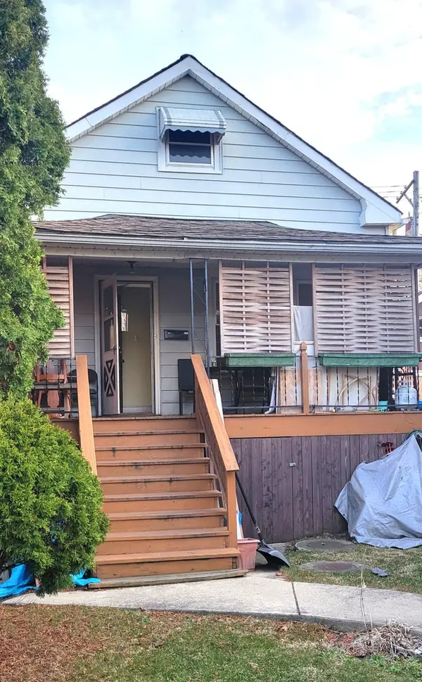 7339 W Irving Park Road, Chicago, IL 60634