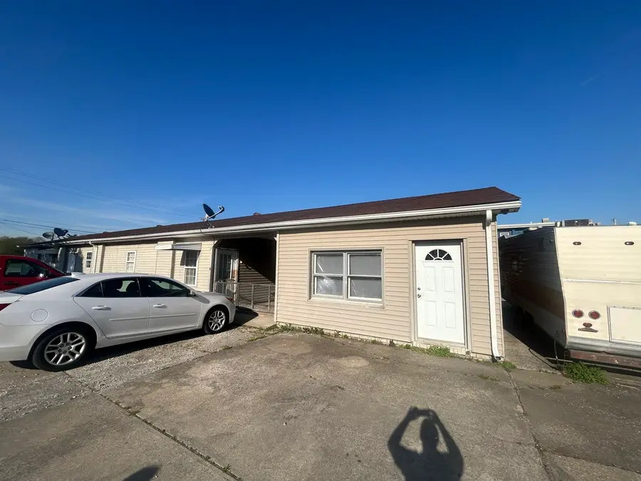 1160 E 8th Street, Metropolis, IL 62960 - #2