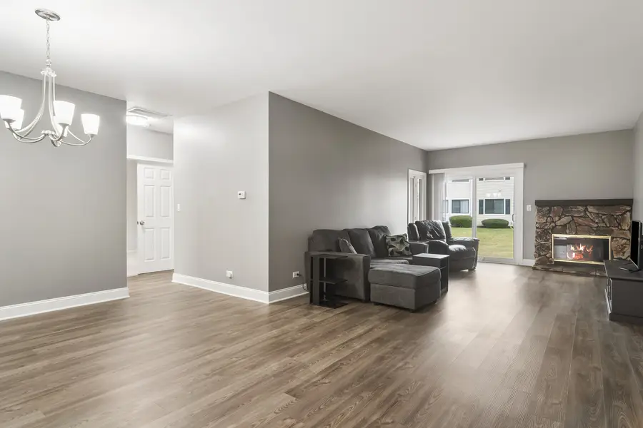 927 Hidden Lake Drive, Buffalo Grove, IL 60089 - #3