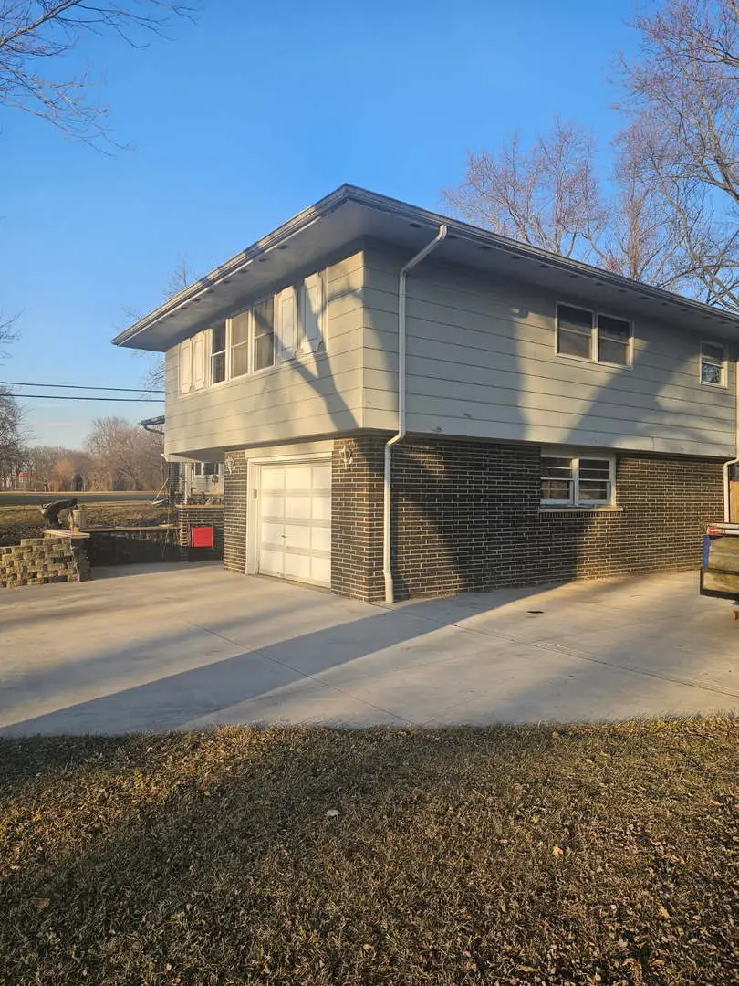 1852 Center Drive, Carpentersville, IL 60110 - #3