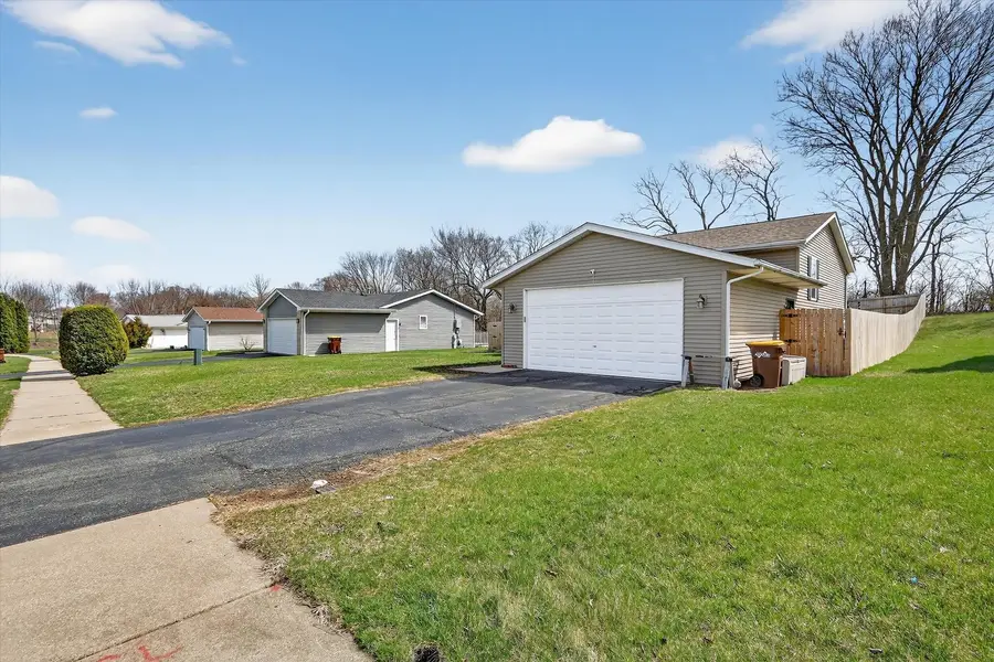 2683 Bluffside Drive, Rockford, IL 61109 - #3
